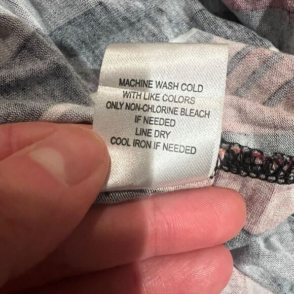 Charlotte‎ Russe striped maxi skirt. Size xs - Picture 4 of 9